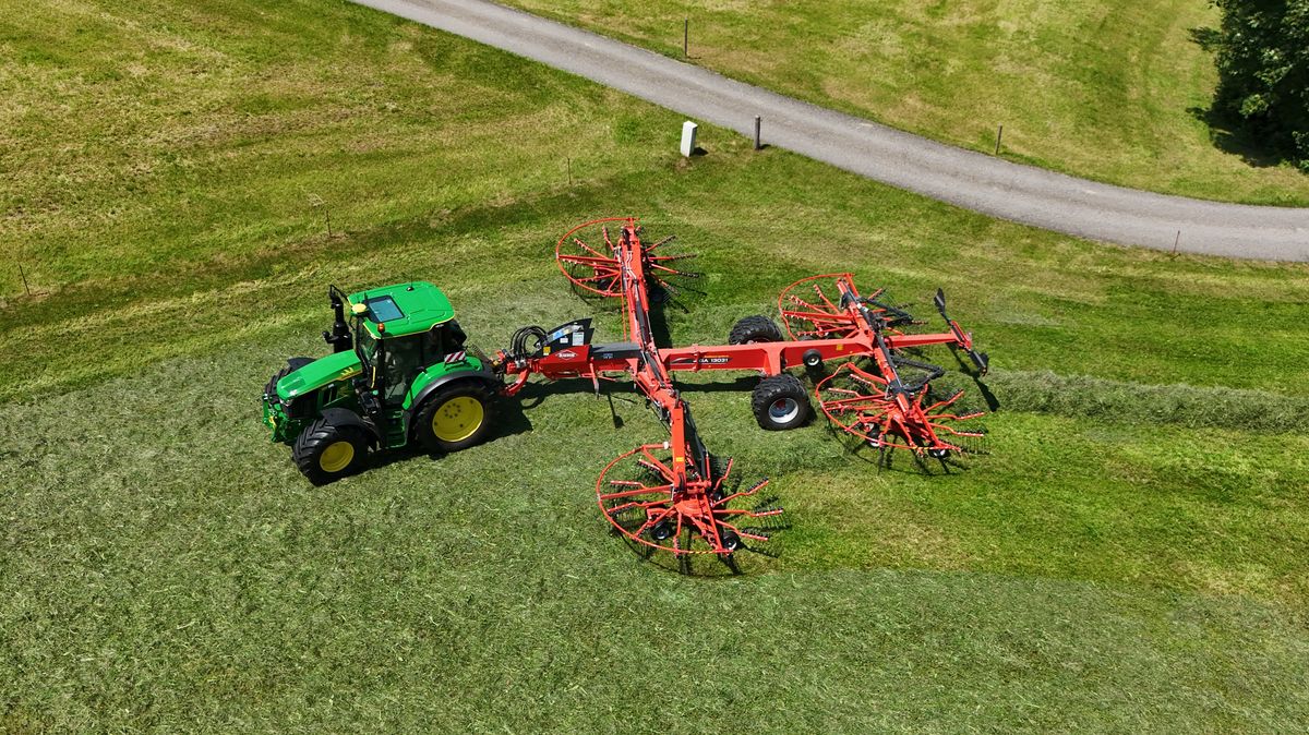 Kuhn Vierkreiselschwader GA 13031