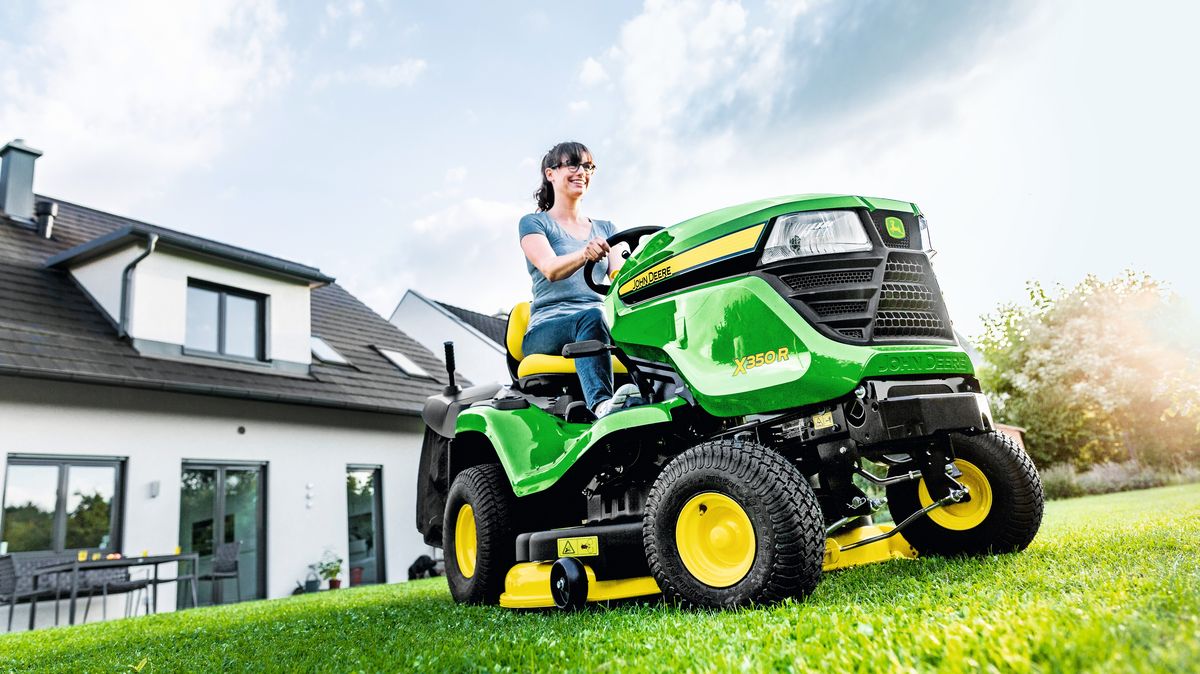 John Deere Rasentraktor X350R