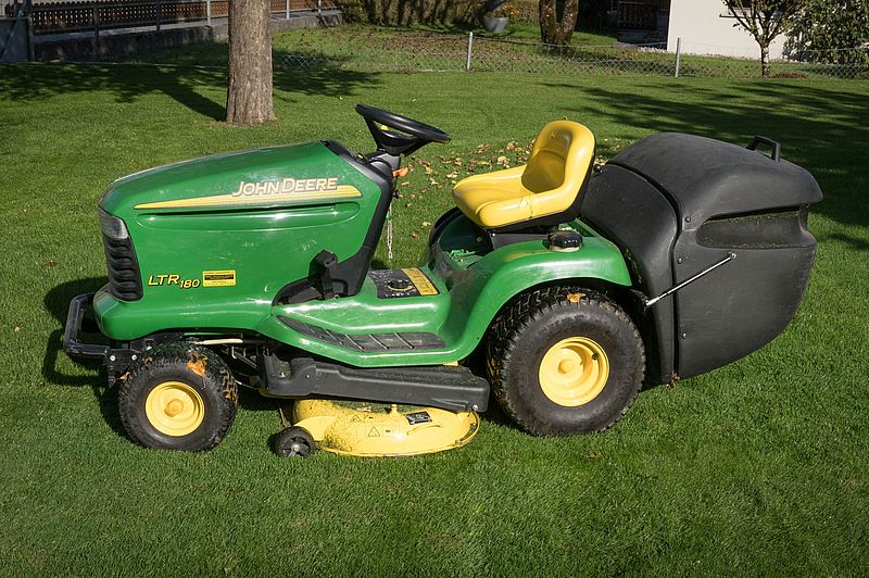 Rasenmaeher Reparatur