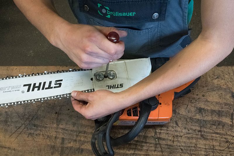 Motorsägen Reparatur